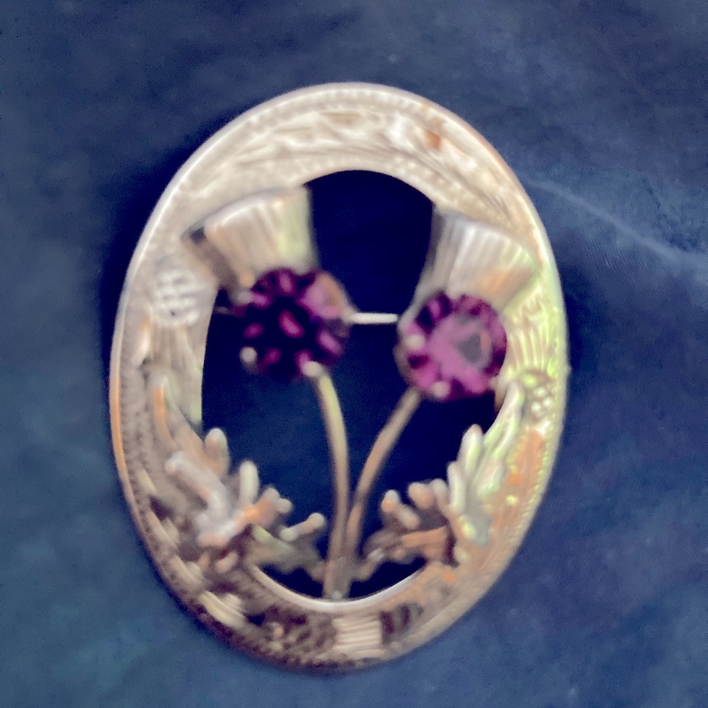 Vintage Traditional Scottish Thistle 1950s Brooch  Silver and Amethyst